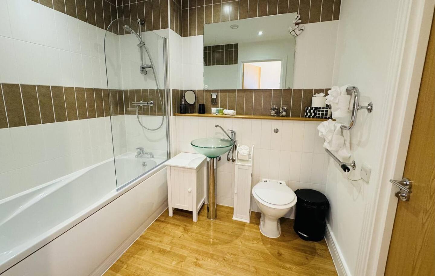 Birmingham Cube View Apartment Bagian luar foto